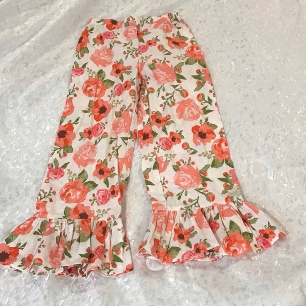 Girls White Floral Ruffle Hem Pants NWOT Size 8